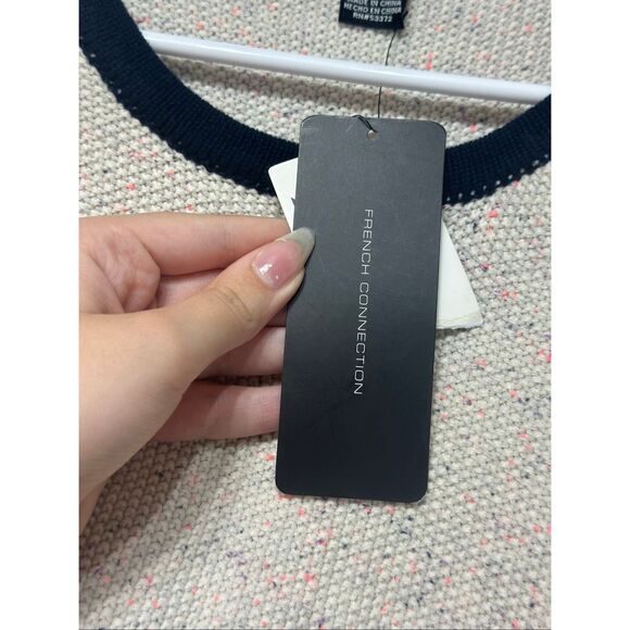 NWT French Connection Mozart Knit Cropped Cream Sweater Women's Large - Picture 5 of 11